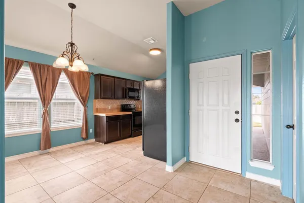 $1,700 | 2129 Sky Crest Drive, Corpus Christi, TX 78418