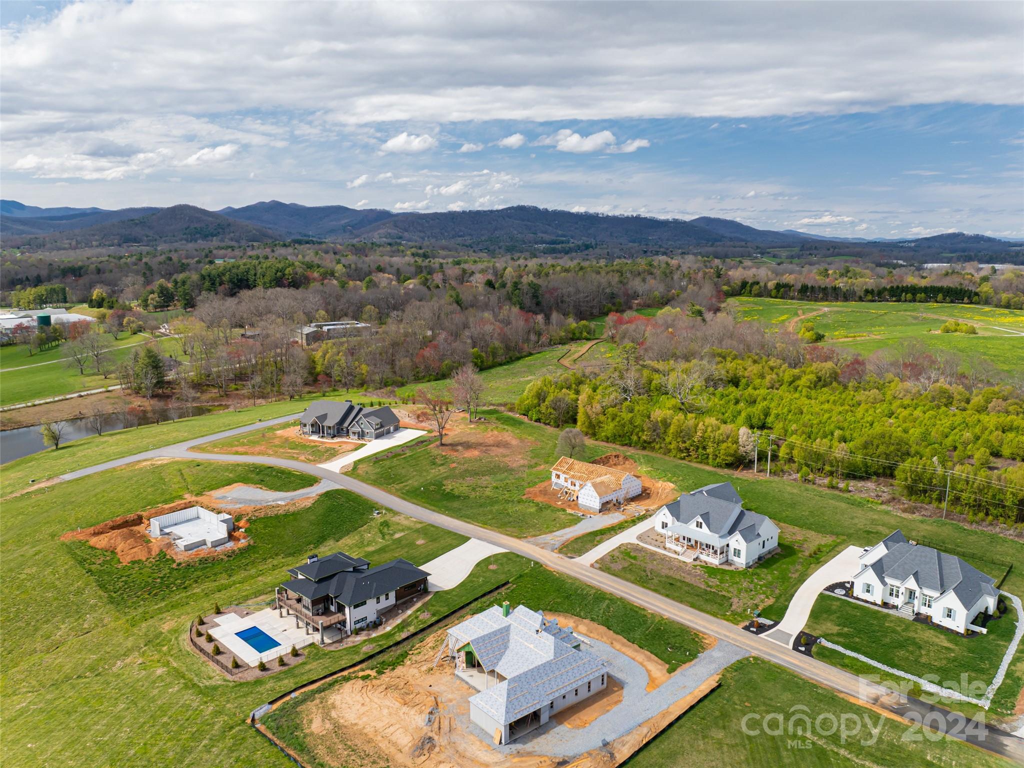 125 Majestic Ridge Road Mills River, NC 28759 - Photo 16 of 21 Gallery Image 16
