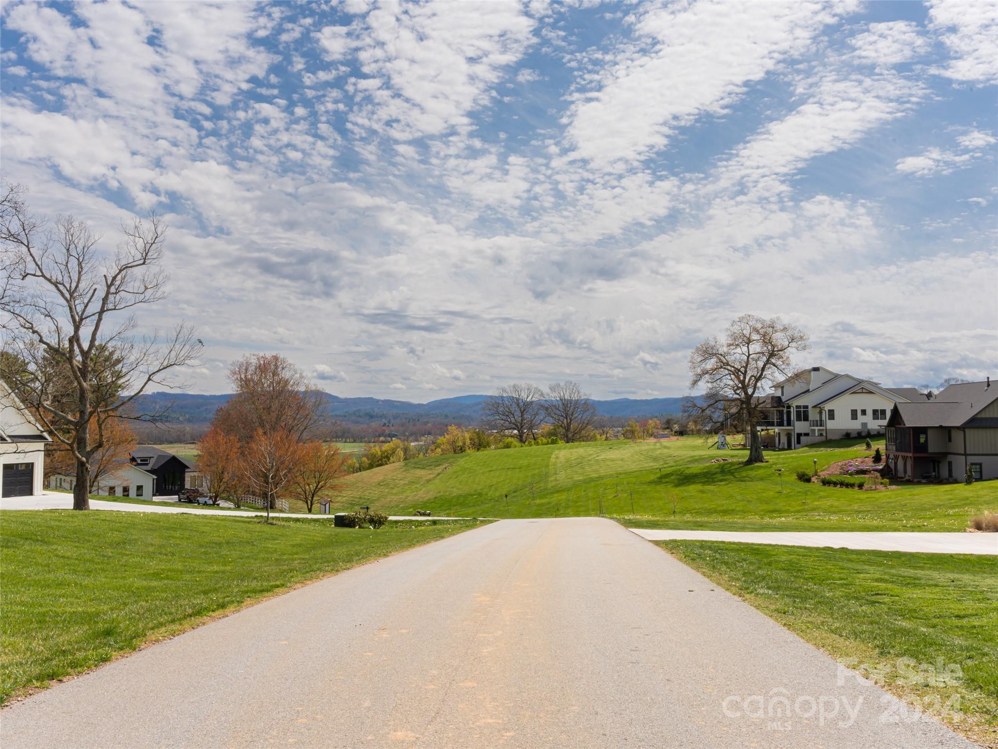 125 Majestic Ridge Road Mills River, NC 28759 - Photo 9 of 21 Gallery Image 9