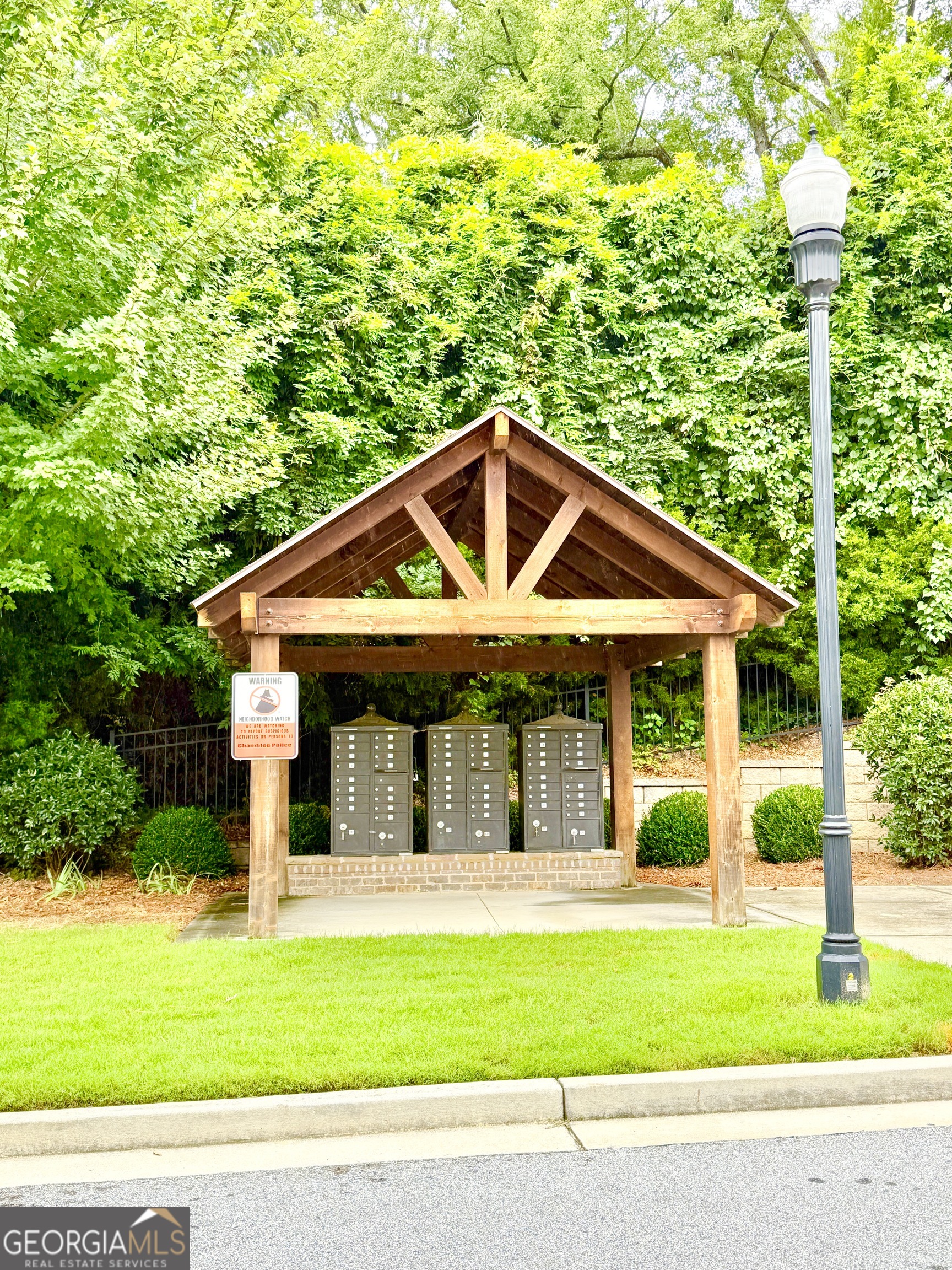 1817 Hislop Lane Atlanta, GA 30345 - Photo 29 of 32 a front view of a house with a garden