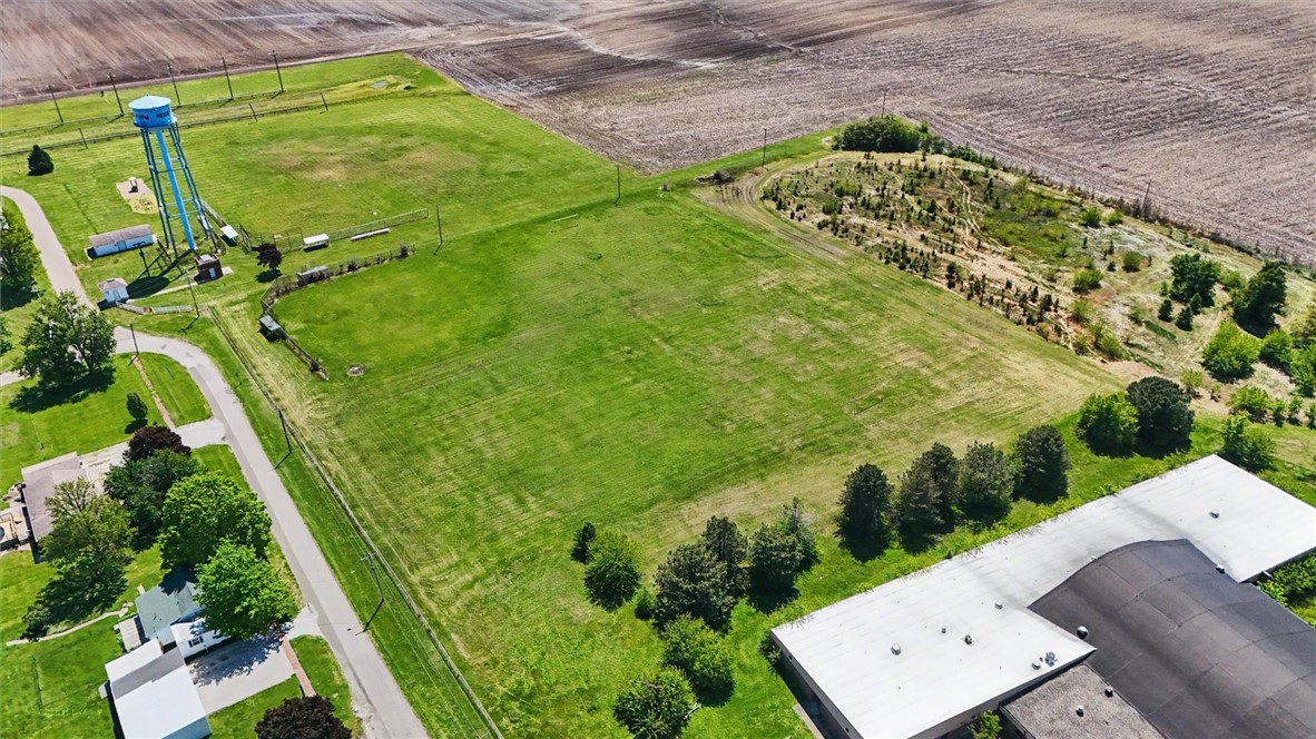 East Ridge Street Ridge Farm, IL 61870 - Photo 3 of 17