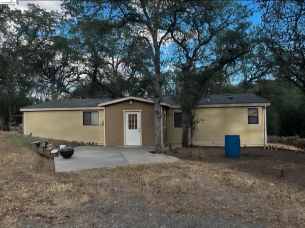 $99,000 | 16612 Stagecoach Road, Corning, CA 96021
