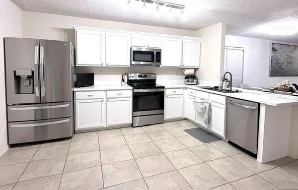 $2,450 | 1027 Mazourka Drive, Arlington, TX 76001
