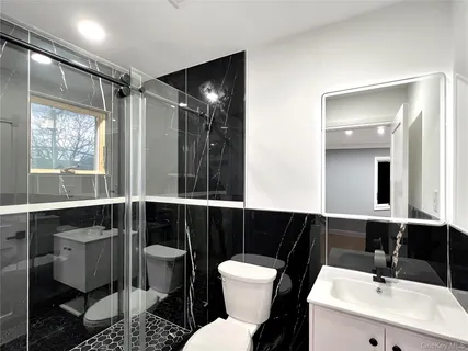 $1,150,000 | 1020 Stewart Avenue, Bethpage, NY 11714