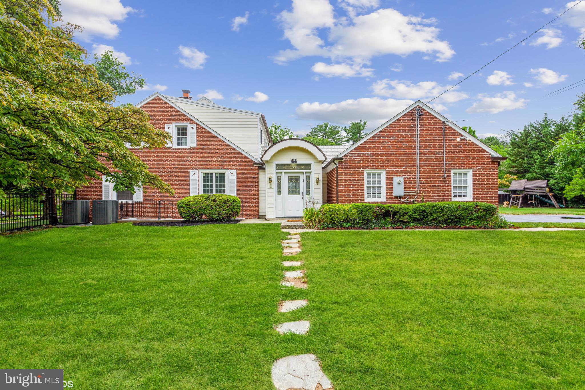 3498 Southvale Road Pikesville, MD 21208 - Photo 6 of 86 Gallery Image 6