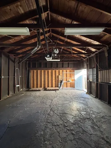 $2,150 | 3748 South Wallace Street, Unit 2, Chicago, IL 60609