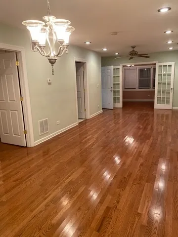 $2,150 | 3748 South Wallace Street, Unit 2, Chicago, IL 60609