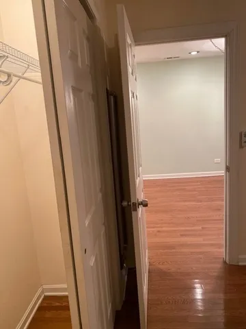 $2,150 | 3748 South Wallace Street, Unit 2, Chicago, IL 60609