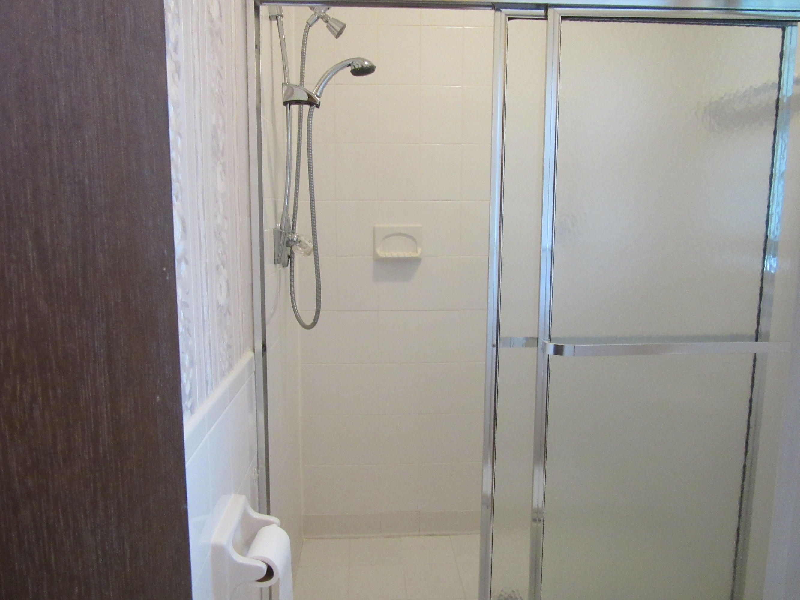 8206 Delhi Road North Charleston, SC 29406 - Photo 19 of 29 Stand up shower in master bath