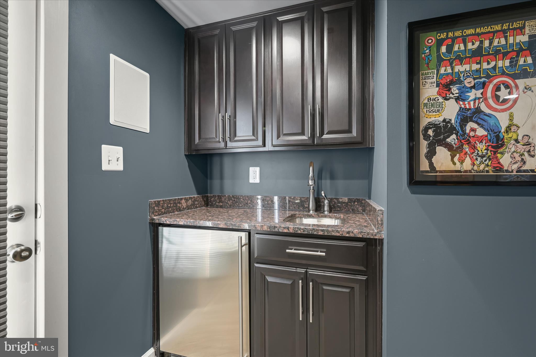 11285 Terrace Lane Fulton, MD 20759 - Photo 43 of 52 a kitchen with stainless steel appliances granite countertop a sink and a refrigerator