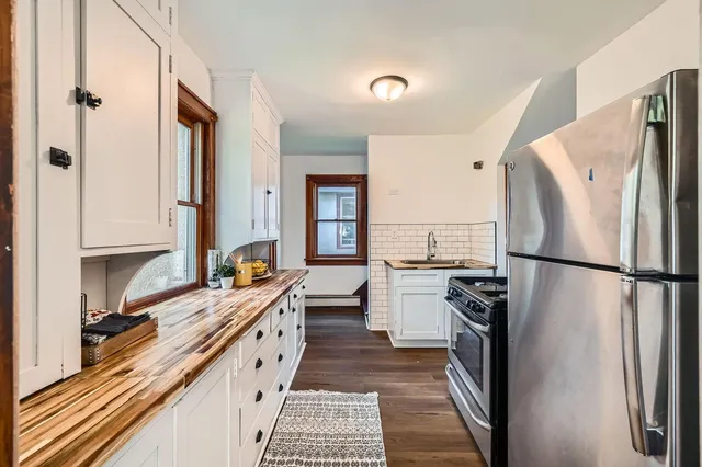 $335,000 | 983 18th Avenue Southeast, Minneapolis, MN 55414