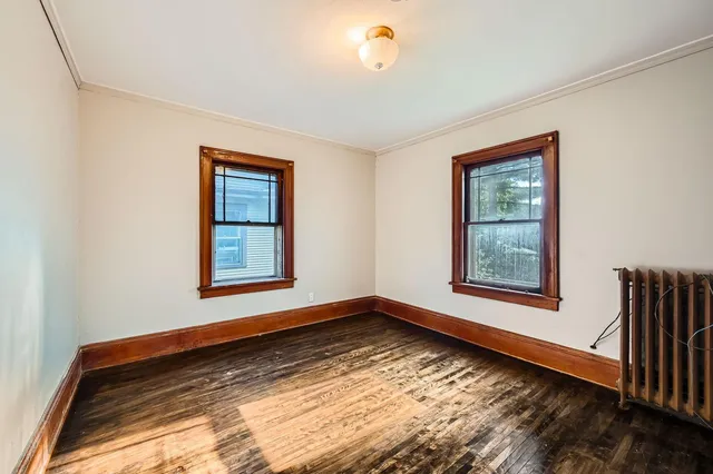 $335,000 | 983 18th Avenue Southeast, Minneapolis, MN 55414