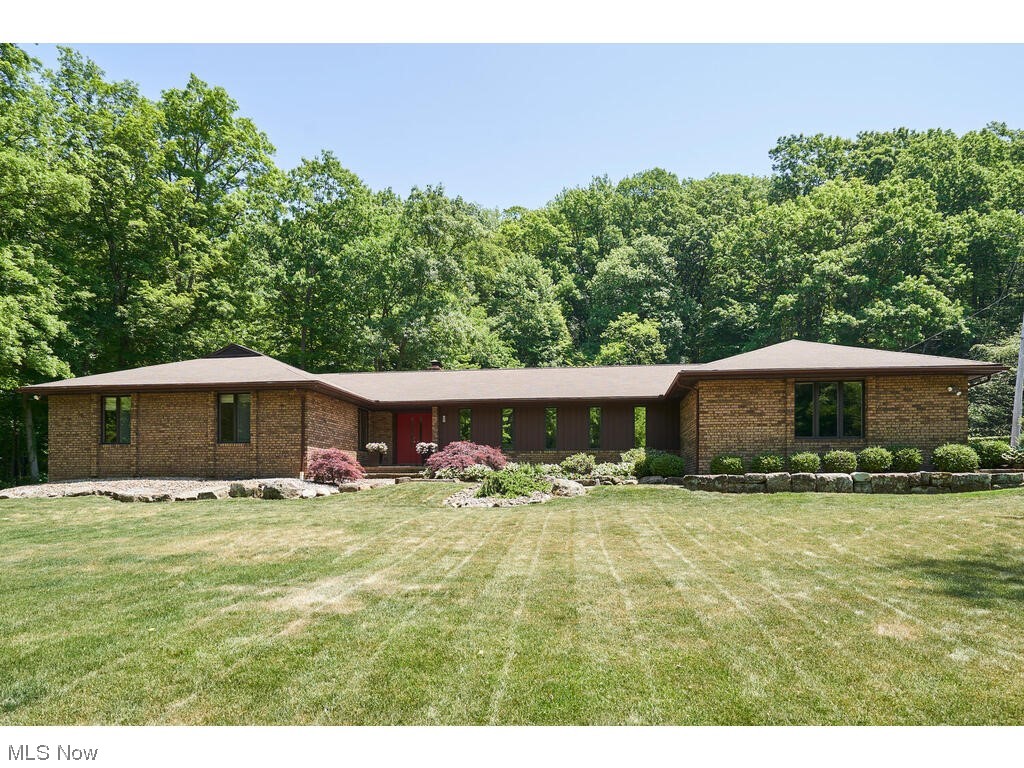 4040 Granger Road Akron, OH 44333 - Photo 1 of 35