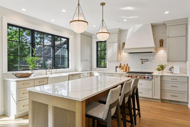 $2,495,000 | 141 Benton Avenue, Wayzata, MN 55391