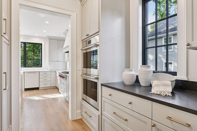 $2,495,000 | 141 Benton Avenue, Wayzata, MN 55391