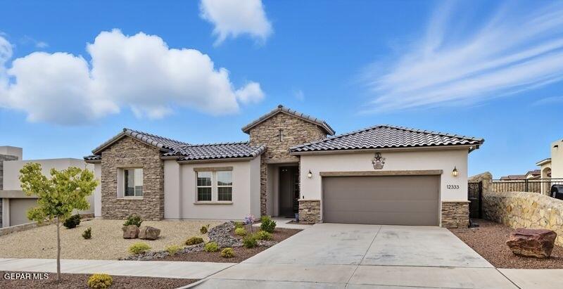 12333 Clifton Hill Road El Paso, TX 79928 - Photo 2 of 65 IMG_3292(1)