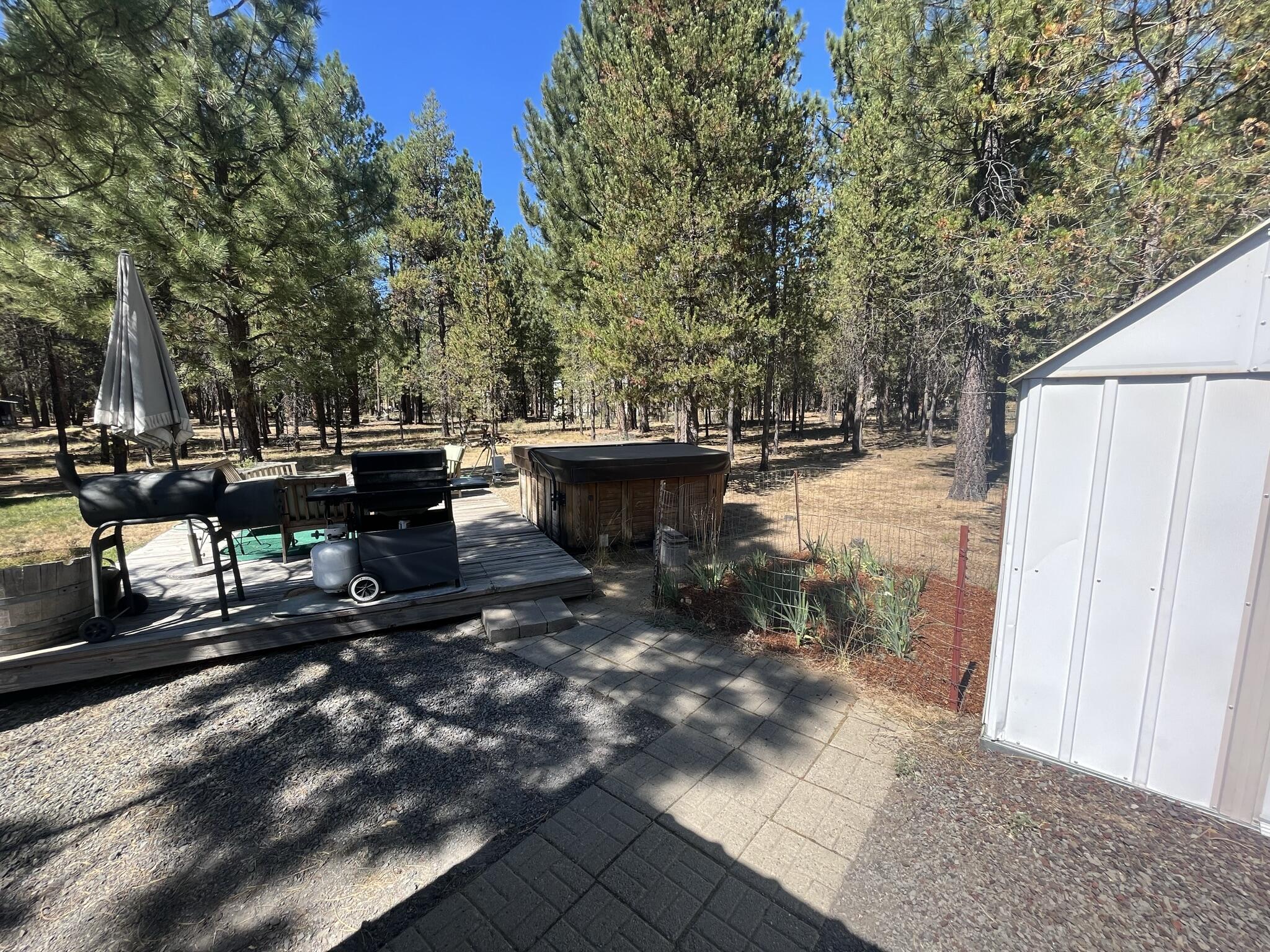 15886 Old Mill Road La Pine, OR 97739 - Photo 7 of 26 AB901683-90B4-42A2-AD57-CFE97B9C94F2