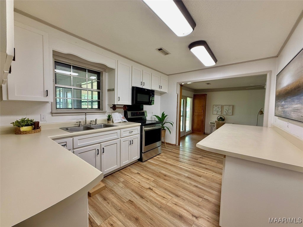 135 Springdale Road Hartford, AL 36344 - Photo 5 of 39 Gallery Image 5