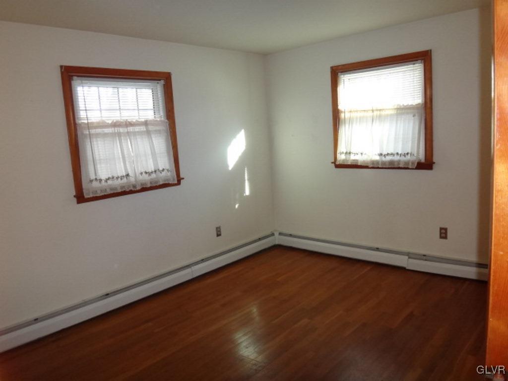 3651 Oakland Road Bethlehem, PA 18020 - Photo 12 of 17 Gallery Image 12