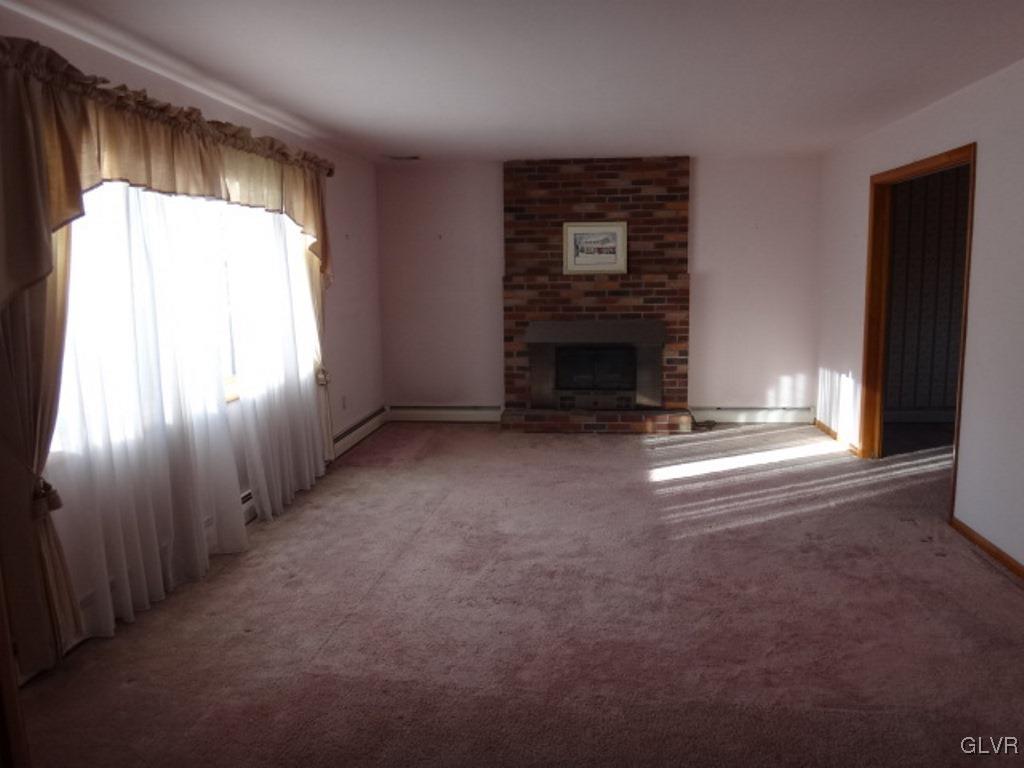 3651 Oakland Road Bethlehem, PA 18020 - Photo 7 of 17 Gallery Image 7