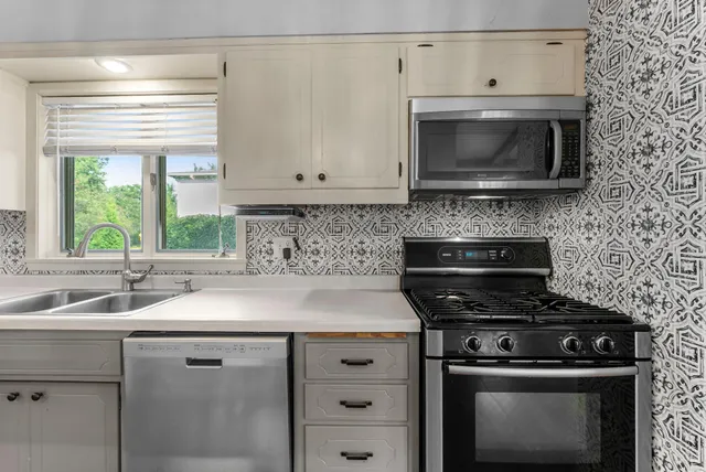 $349,900 | 1715 West 5th Street, Red Wing, MN 55066