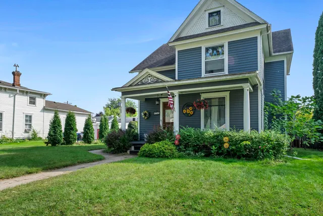 $349,900 | 1715 West 5th Street, Red Wing, MN 55066
