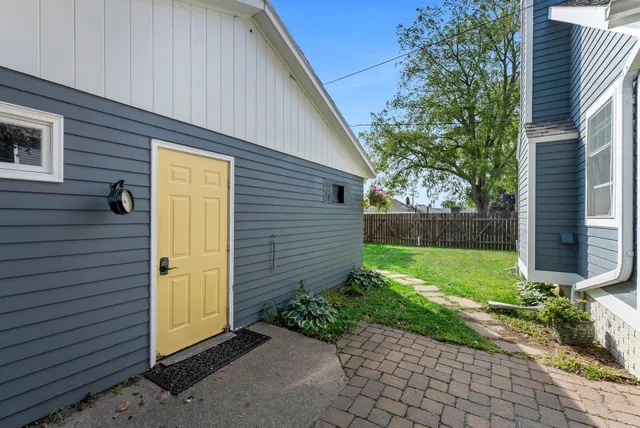 $349,900 | 1715 West 5th Street, Red Wing, MN 55066