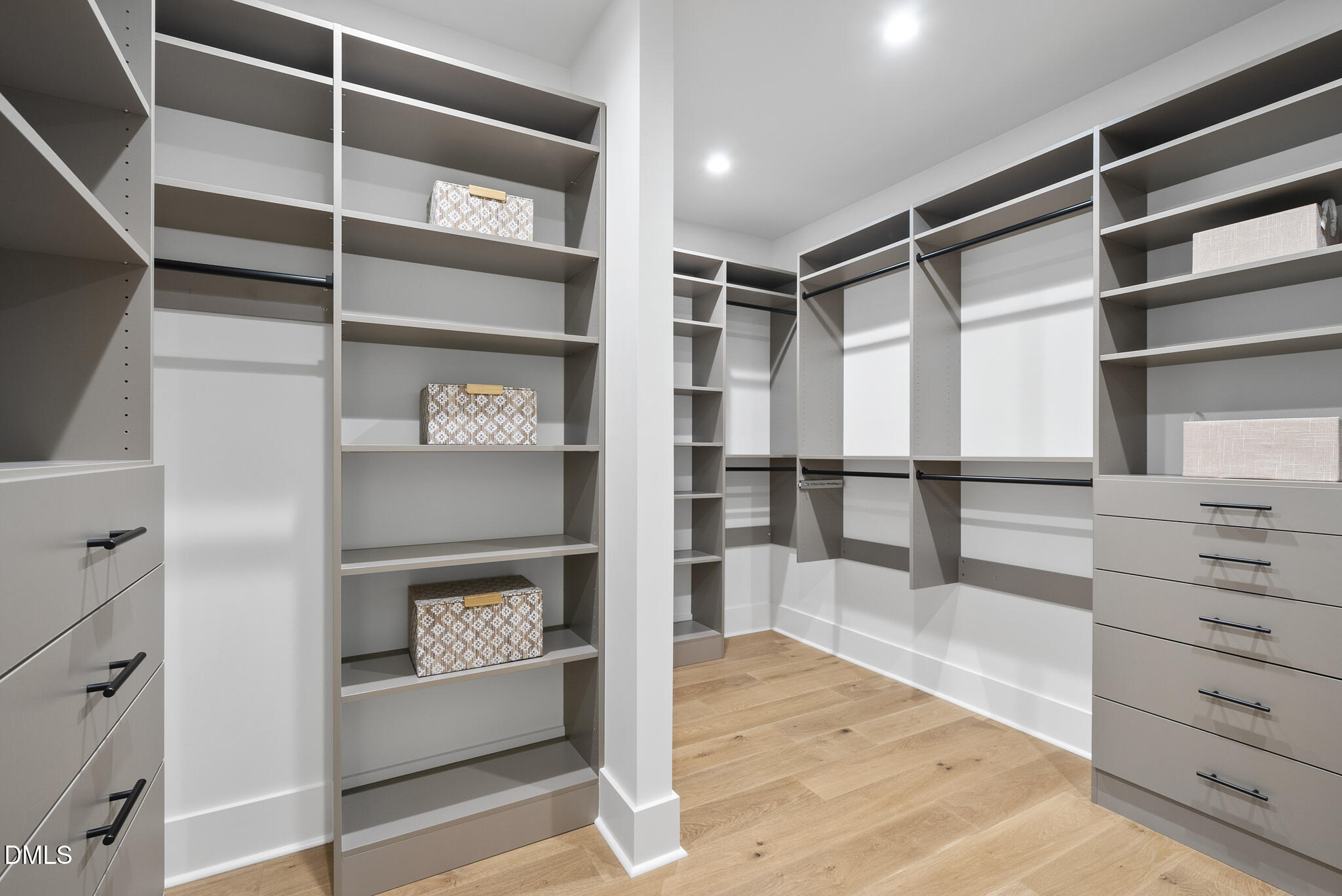 229 Dublin Road Raleigh, NC 27609 - Photo 21 of 46 DSC02958