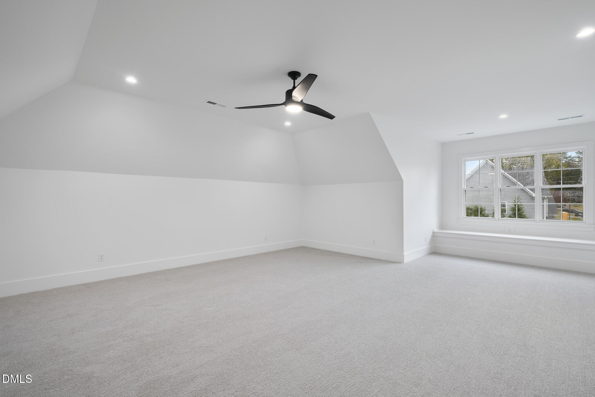 229 Dublin Road Raleigh, NC 27609 - Photo 34 of 46 DSC02964