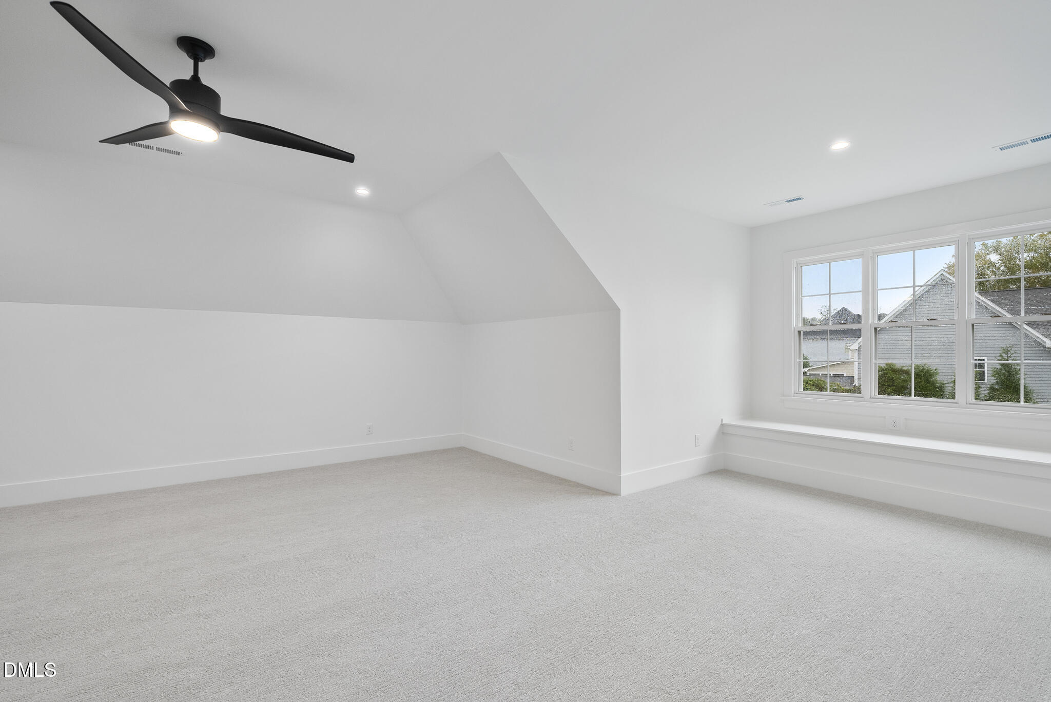 229 Dublin Road Raleigh, NC 27609 - Photo 36 of 46 DSC02970