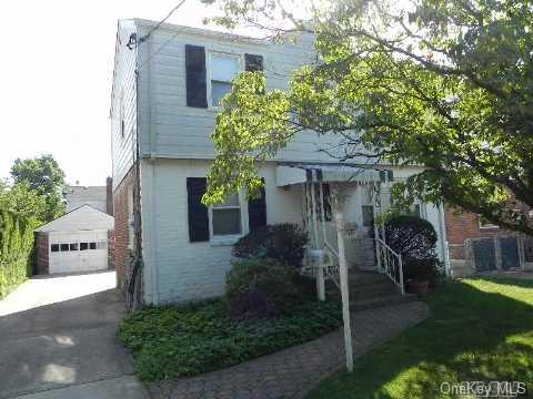 382 Beebe Road Mineola, NY 11501 - Photo 1 of 1 Gallery Image 1