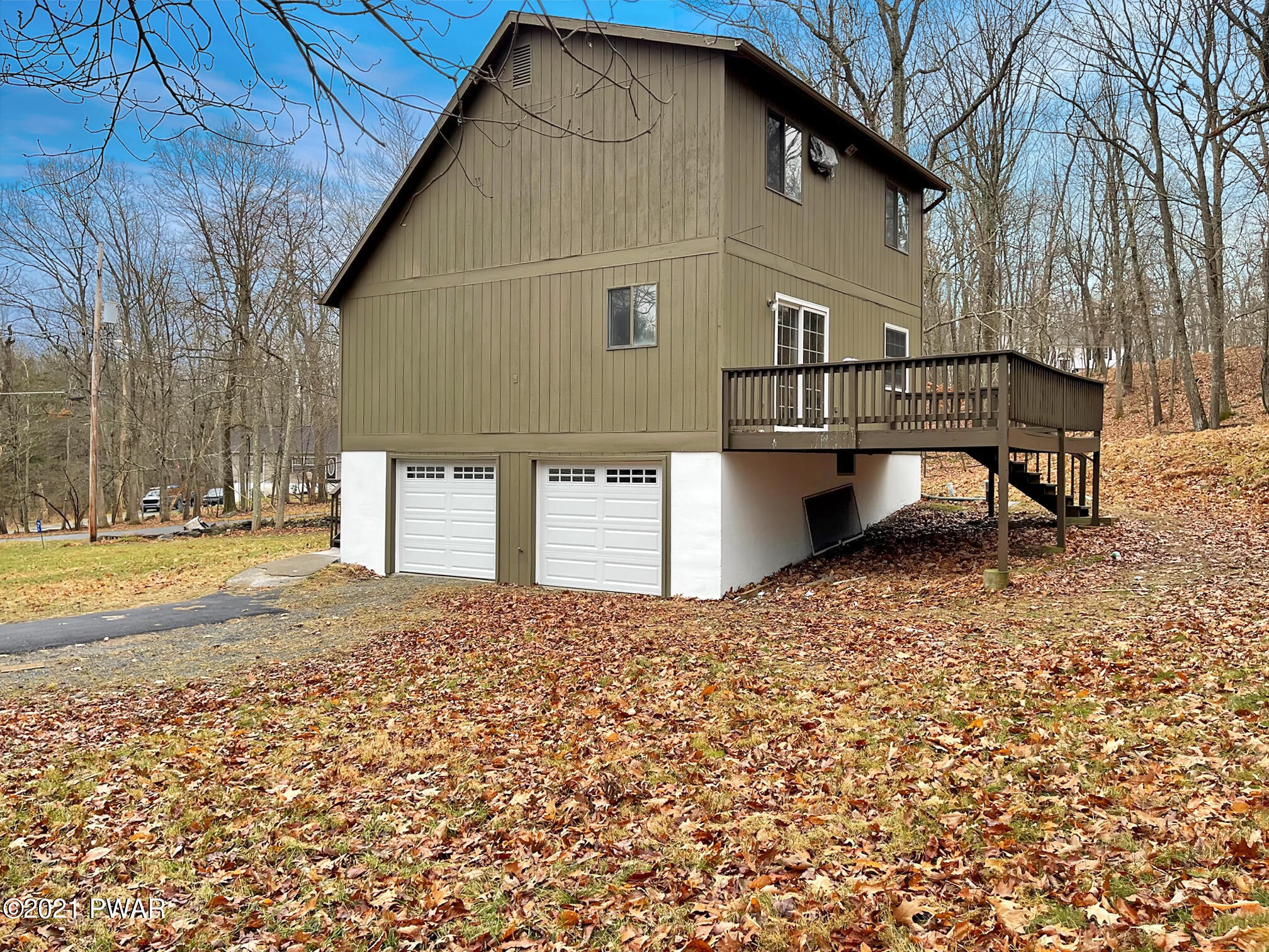 105 Rim Court Milford, PA 18337 - Photo 2 of 31 image1