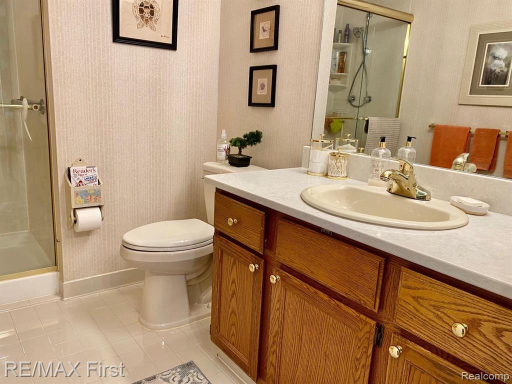 573 Tennyson Rochester Hills, MI 48307 - Photo 19 of 40