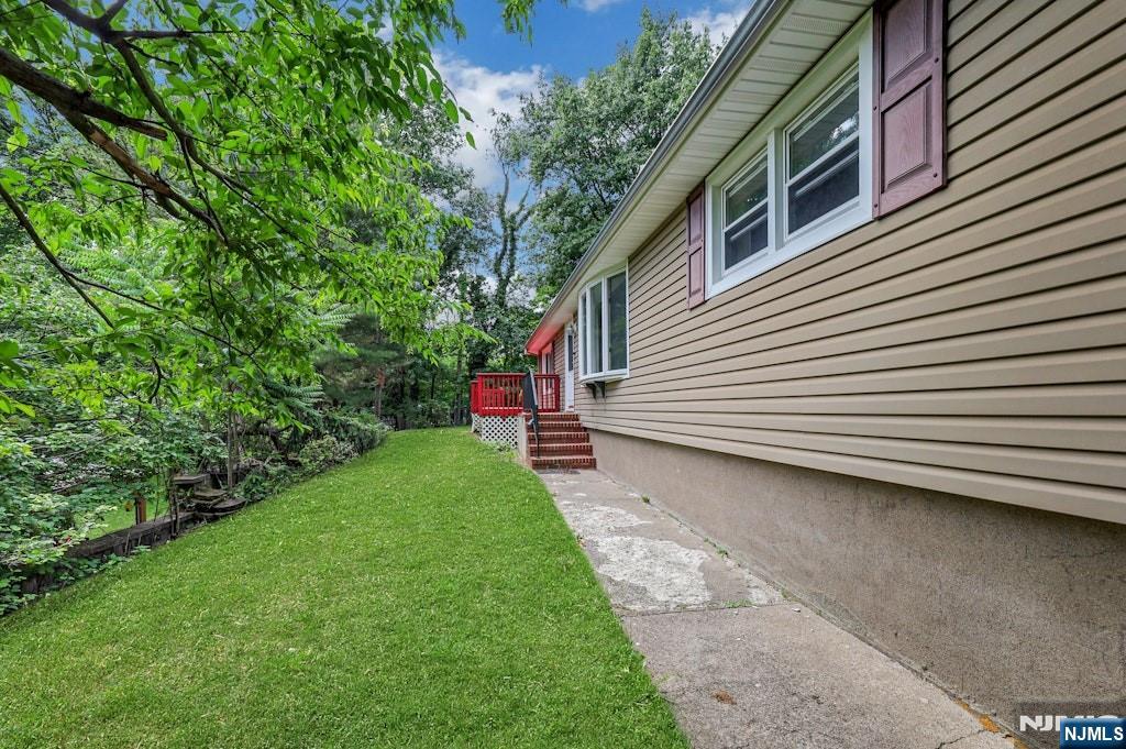 36 Benton Road Paramus, NJ 07652 - Photo 2 of 27
