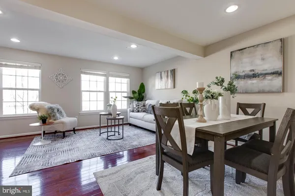 $3,000 | 7217 Maidstone Place, Unit 209, Elkridge, MD 21075