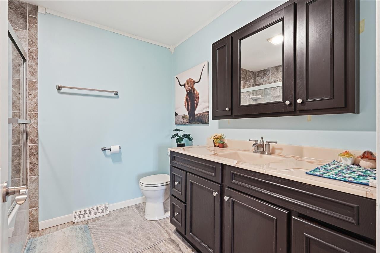 12039 Wright Road La Porte City, IA 50651 - Photo 12 of 35 Gallery Image 12
