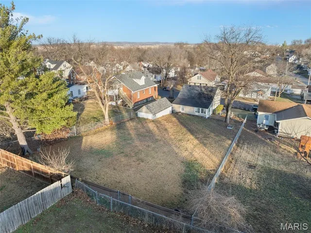 $215,000 | 341 McLean Avenue, Washington, MO 63090