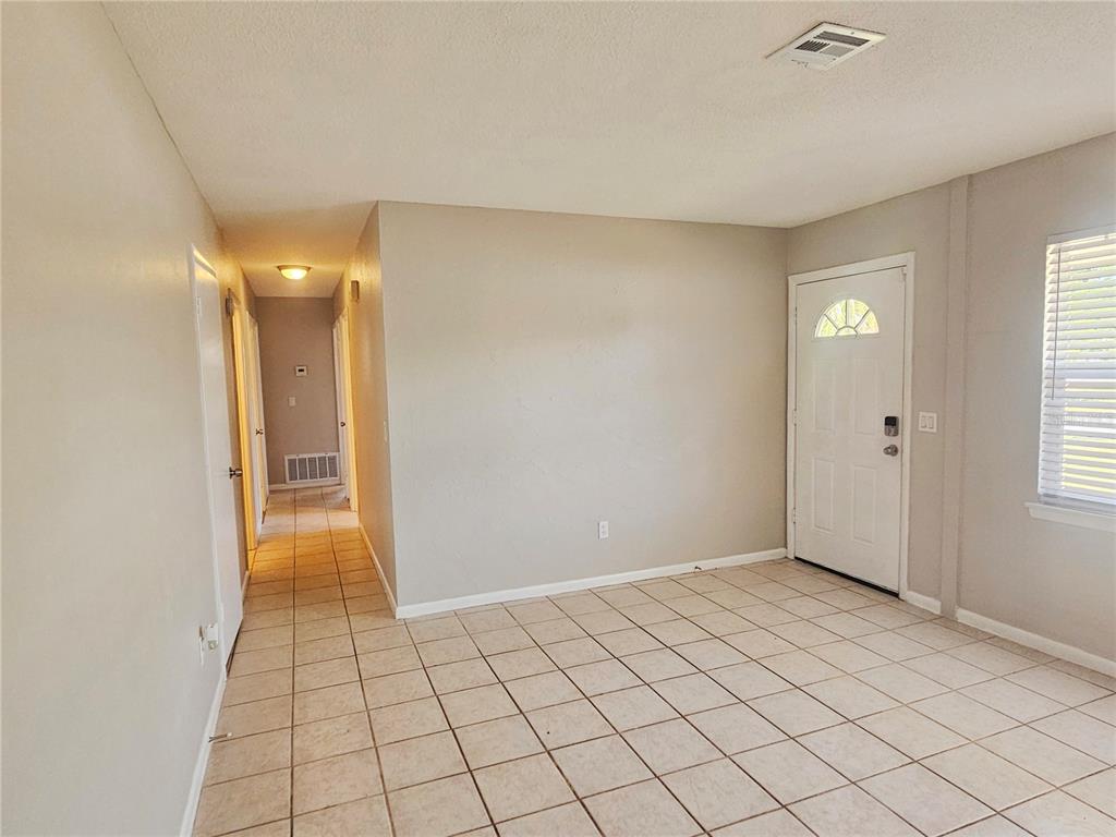 7000 Brentford Road Sarasota, FL 34241 - Photo 16 of 29 a view of an empty room