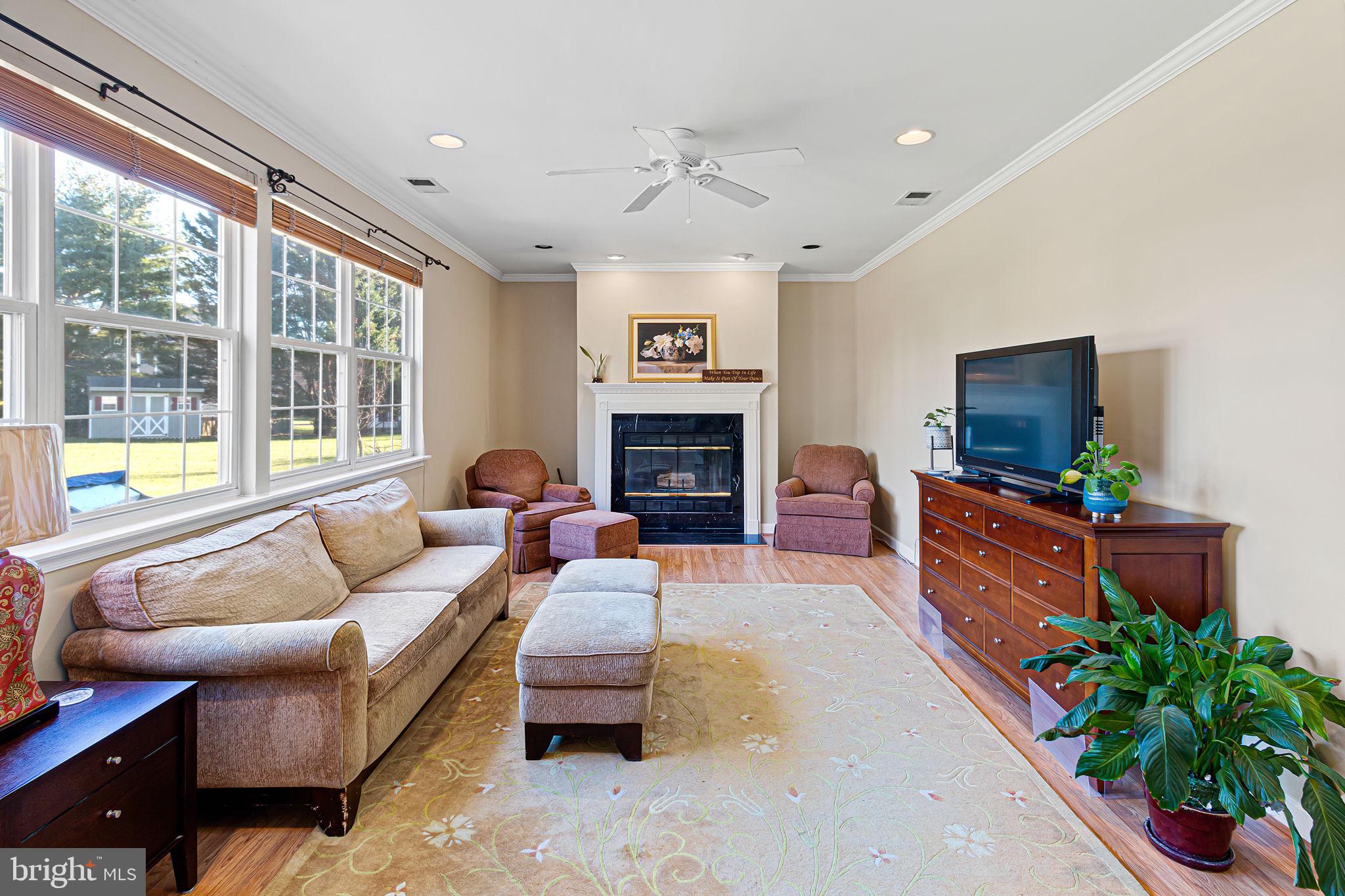 406 Denow Road Pennington, NJ 08534 - Photo 9 of 25