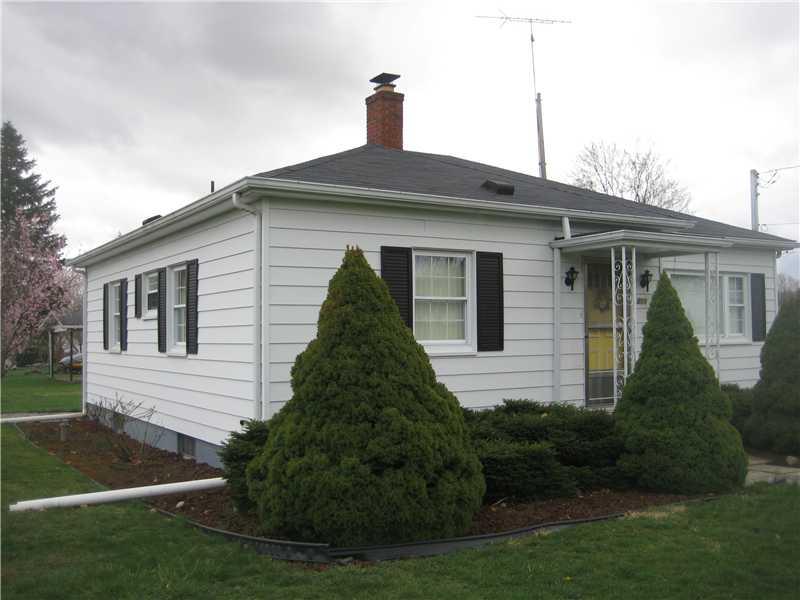 309 Ceylon Road Carmichaels, PA 15320 - Photo 2 of 11 Exterior Back.