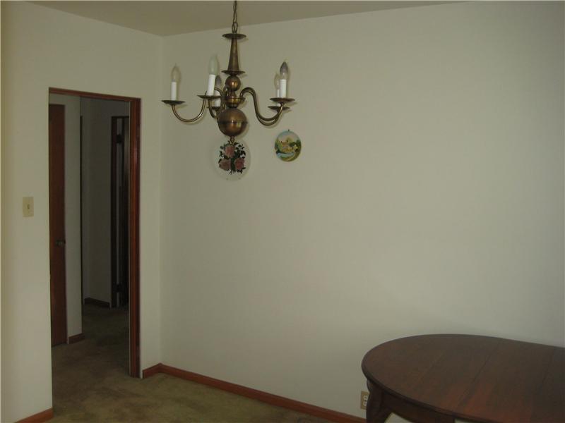 309 Ceylon Road Carmichaels, PA 15320 - Photo 5 of 11 Dining Room.