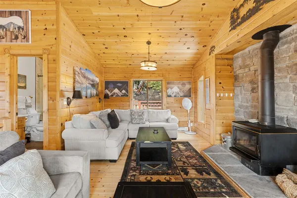 $975,000 | 231 Kimmes Lane, Breckenridge, CO 80424