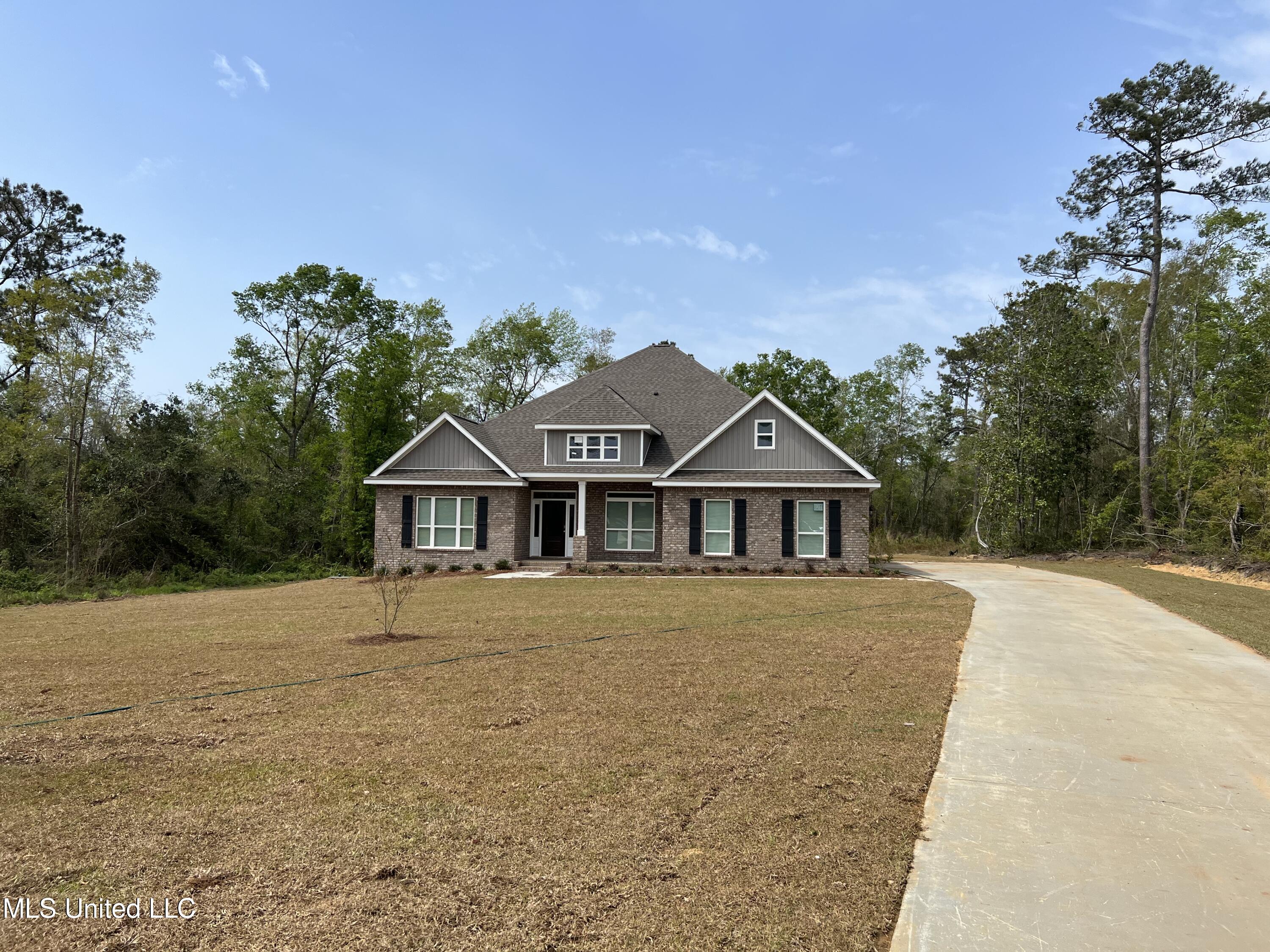 11249 Shorecrest Road Biloxi, MS 39532 - Photo 1 of 2 8CC23D0A-24F3-4A72-8CBA-5E49FFBB3762