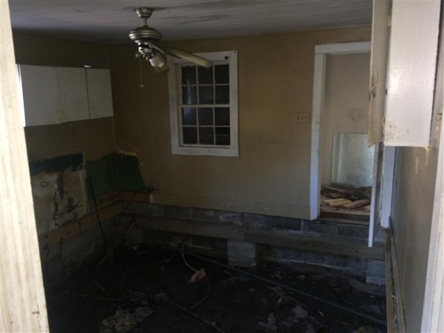 2113 Bradham Road Charleston, SC 29412 - Photo 2 of 10 002 (Small).jpg