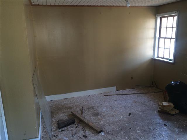 2113 Bradham Road Charleston, SC 29412 - Photo 4 of 10 004 (Small).jpg