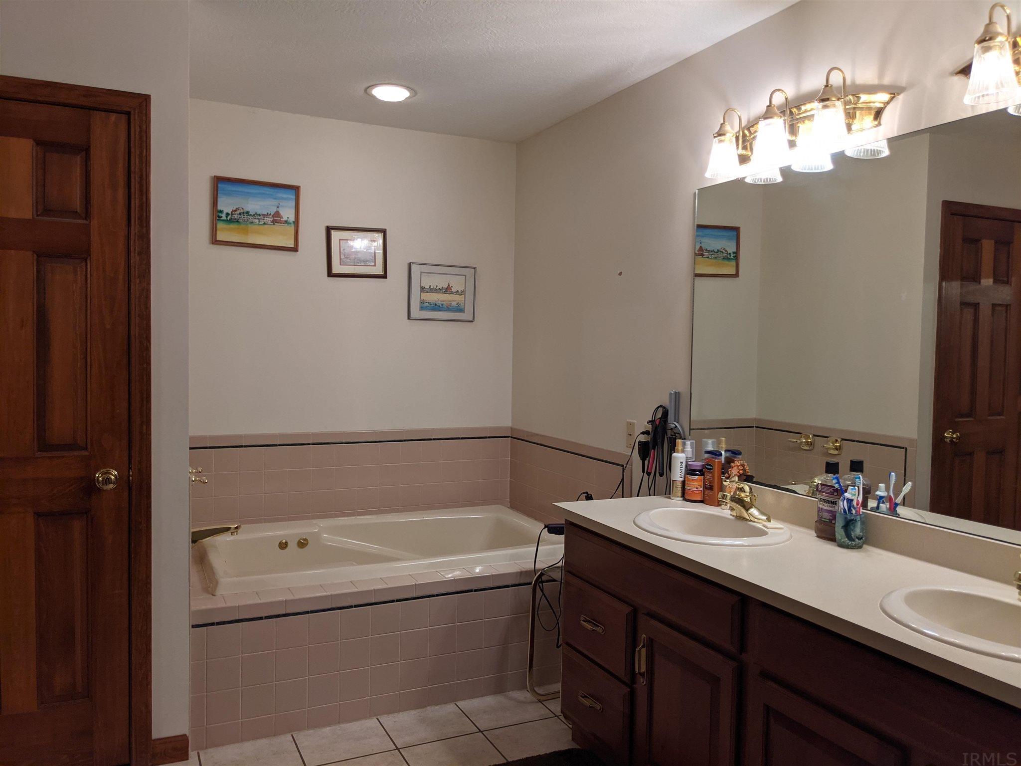 1201 Raccoon Hill Road Peru, IN 46970 - Photo 15 of 28 Gallery Image 15
