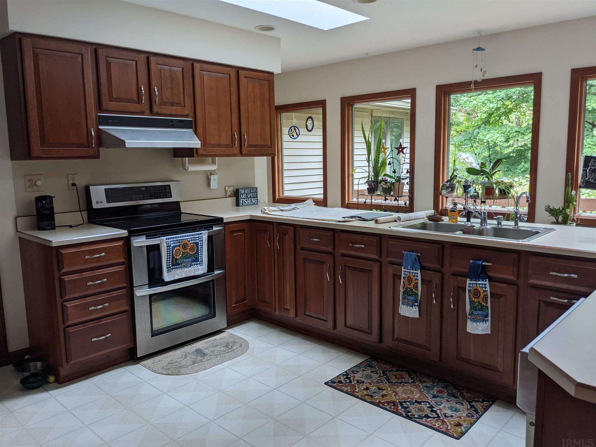 1201 Raccoon Hill Road Peru, IN 46970 - Photo 9 of 28 Gallery Image 9