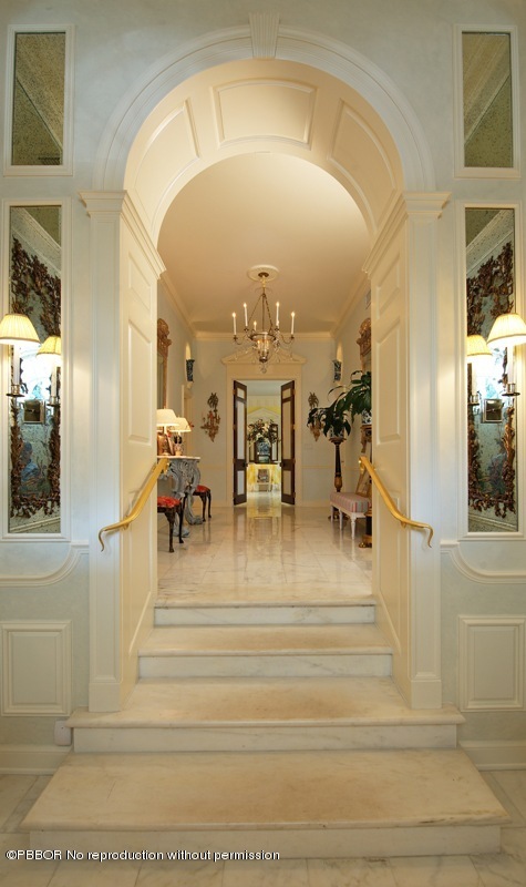 109 Jungle Road Palm Beach, FL 33480 - Photo 7 of 20 Foyer