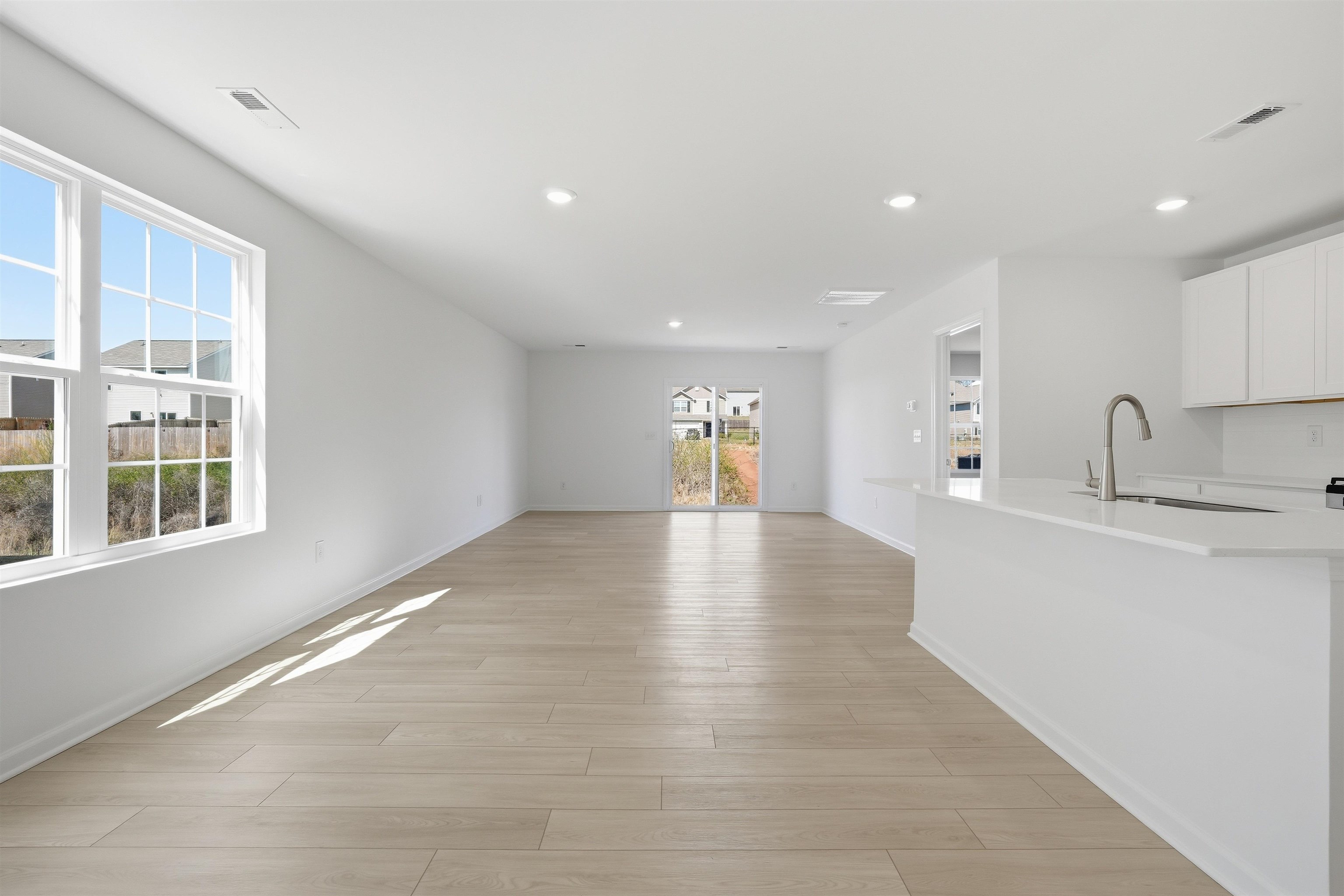 1467 Cattleman Acres Drive Inman, SC 29349 - Photo 7 of 33