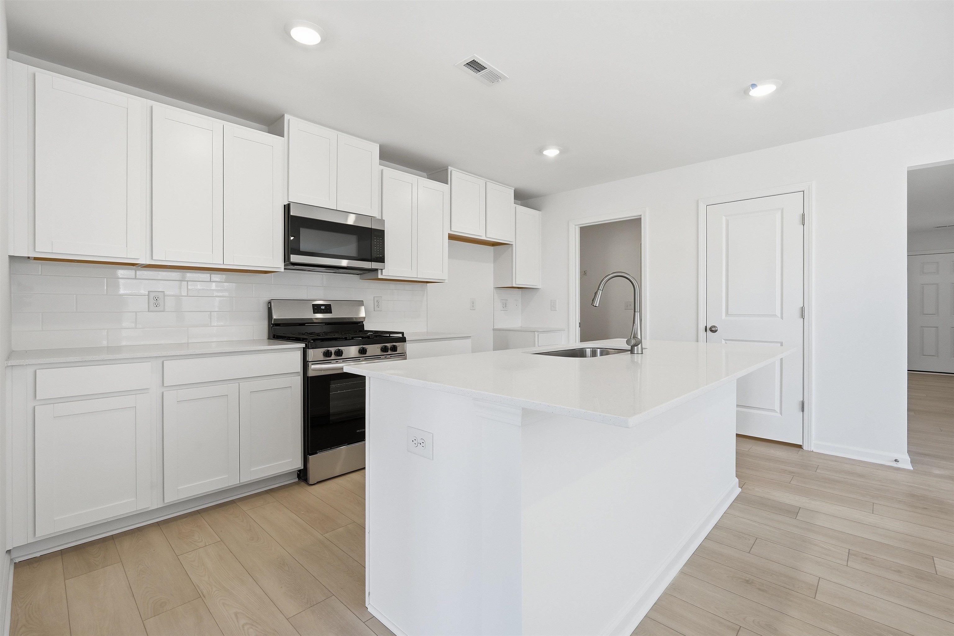 1467 Cattleman Acres Drive Inman, SC 29349 - Photo 10 of 33